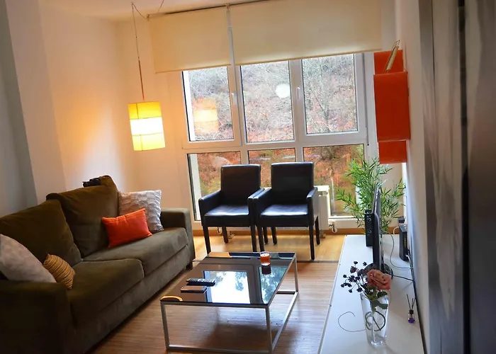 Antares 1 מיידוירו